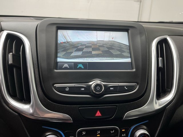 Used 2018 Summit White Chevrolet LT image 5
