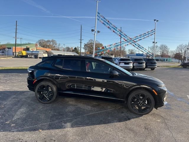 2026 Chevrolet Equinox EV RS - Photo 14