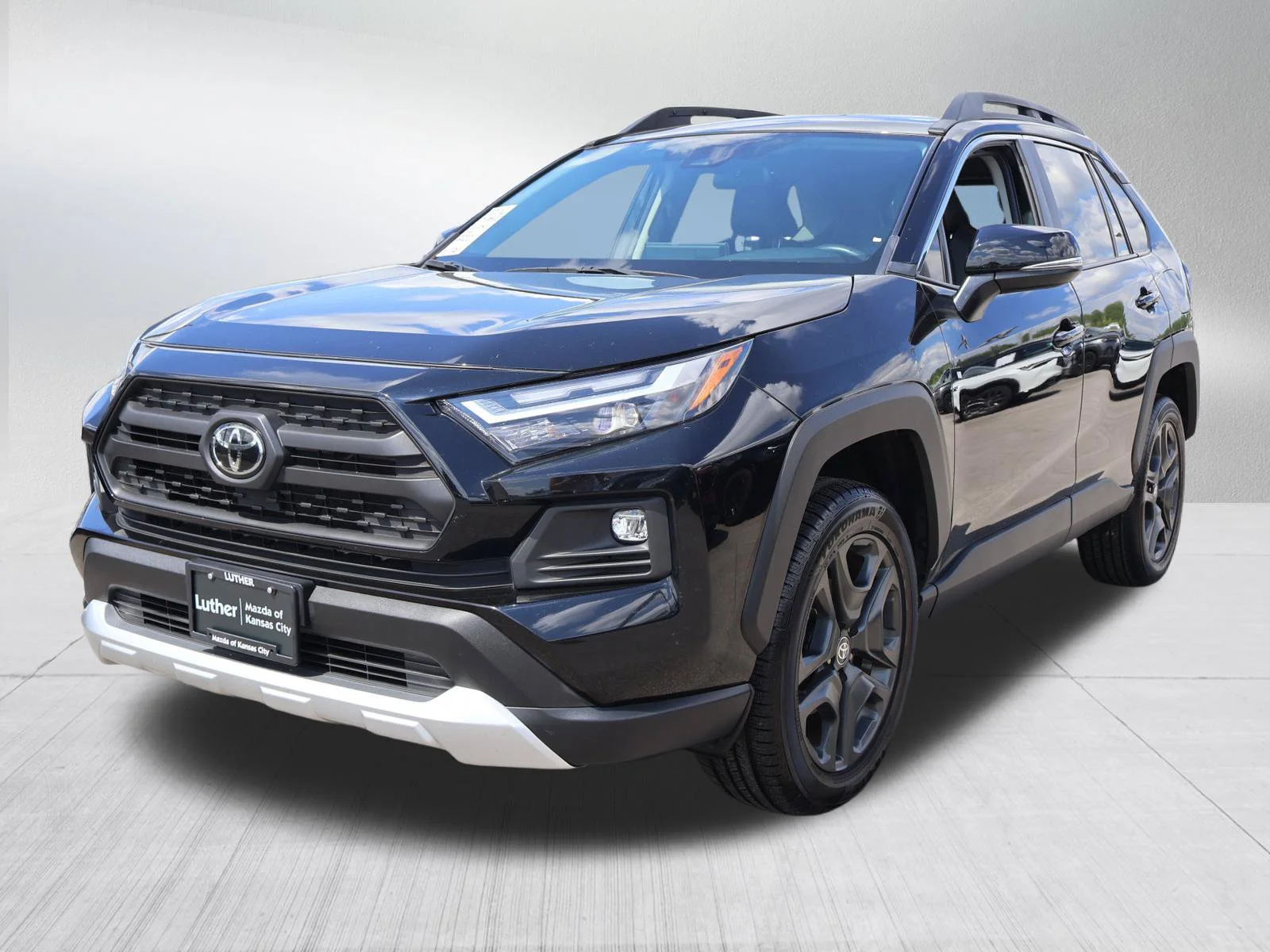 Used 2024 Midnight Black Metallic Toyota Adventure image 3
