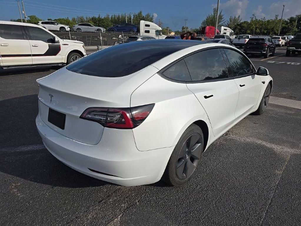 Used 2023 White Tesla Base image 3
