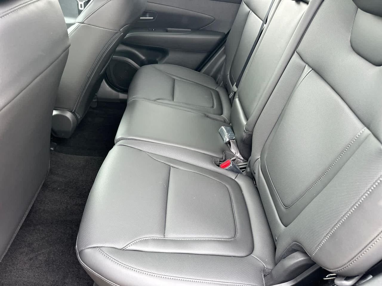 New 2026 Phantom Black Hyundai SEL Premium FWD image 15