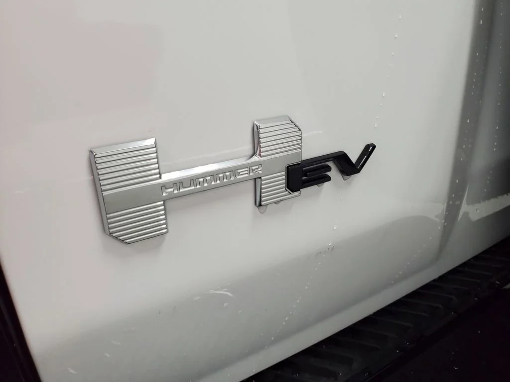 2026 GMC HUMMER EV 2X - Photo 32