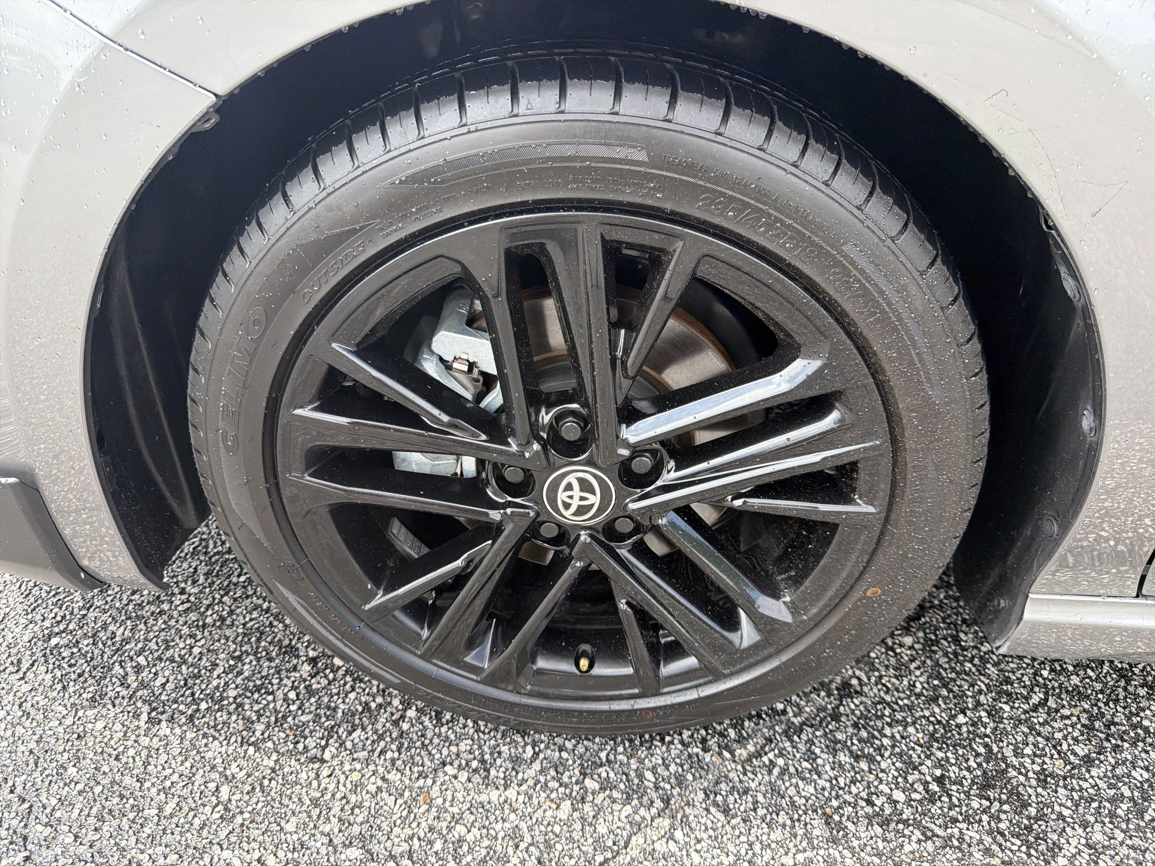 Certified Used 2025 Heavy Metal Toyota SE image 20