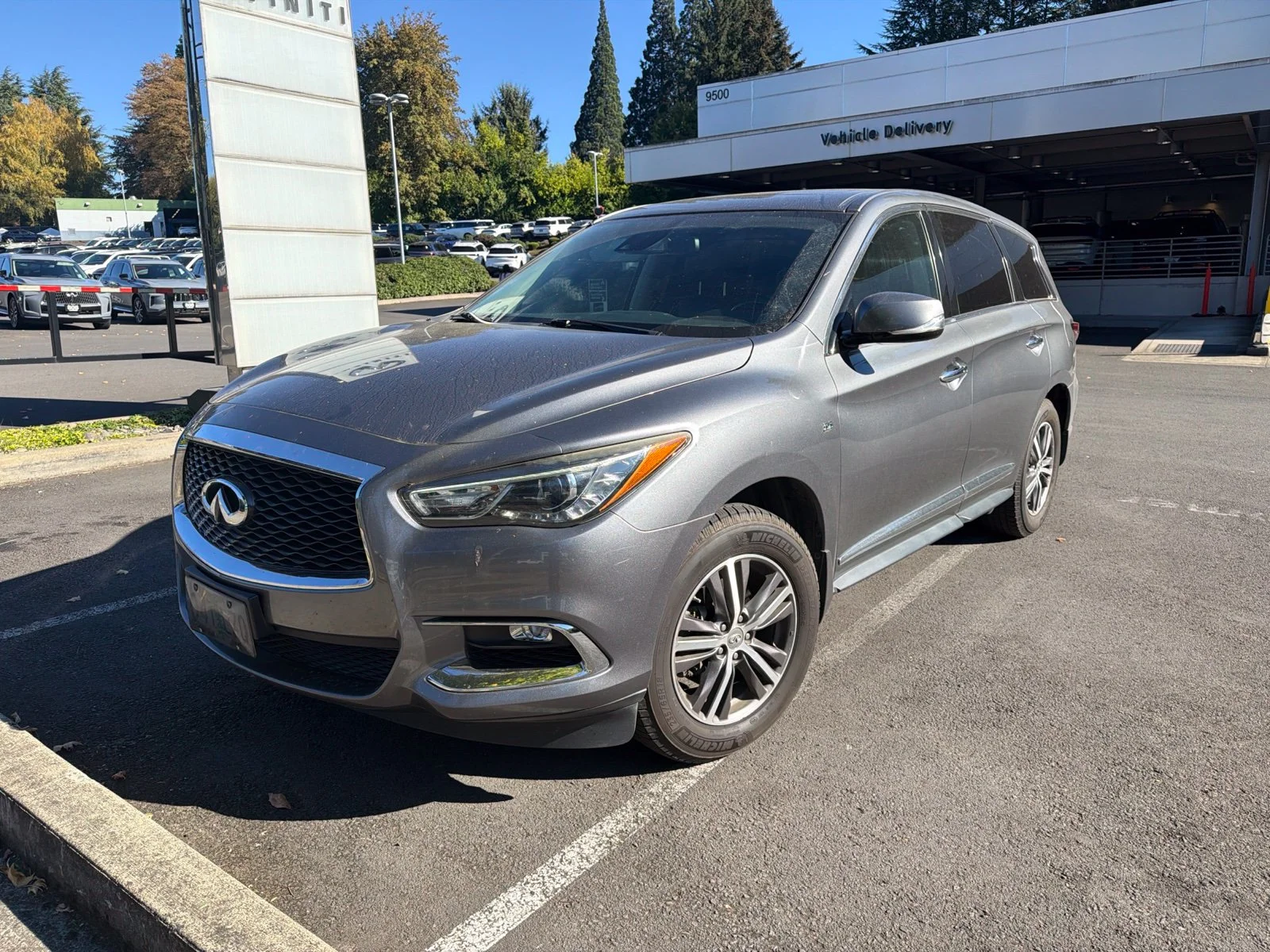 2019 INFINITI QX60 PURE