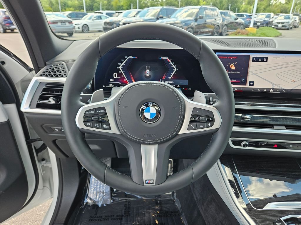 Certified Used 2026 Mineral White Metallic BMW xDrive40i image 26