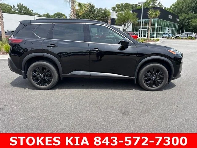 Used 2023 Black Nissan SV image 3