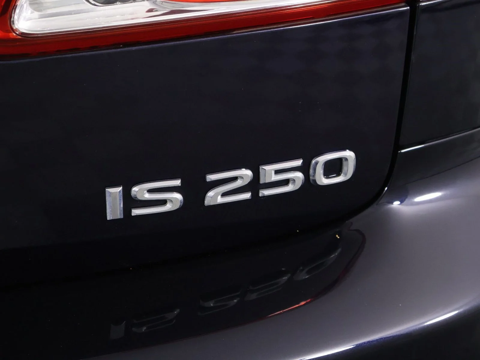 Used 2009 Black Lexus 250 image 20