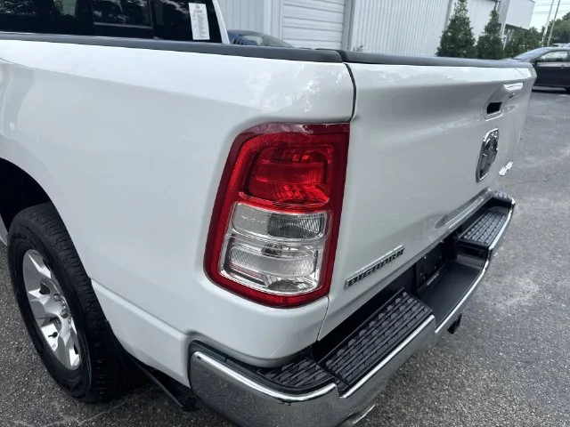Used 2022 White Ram Big Horn/Lone Star image 33