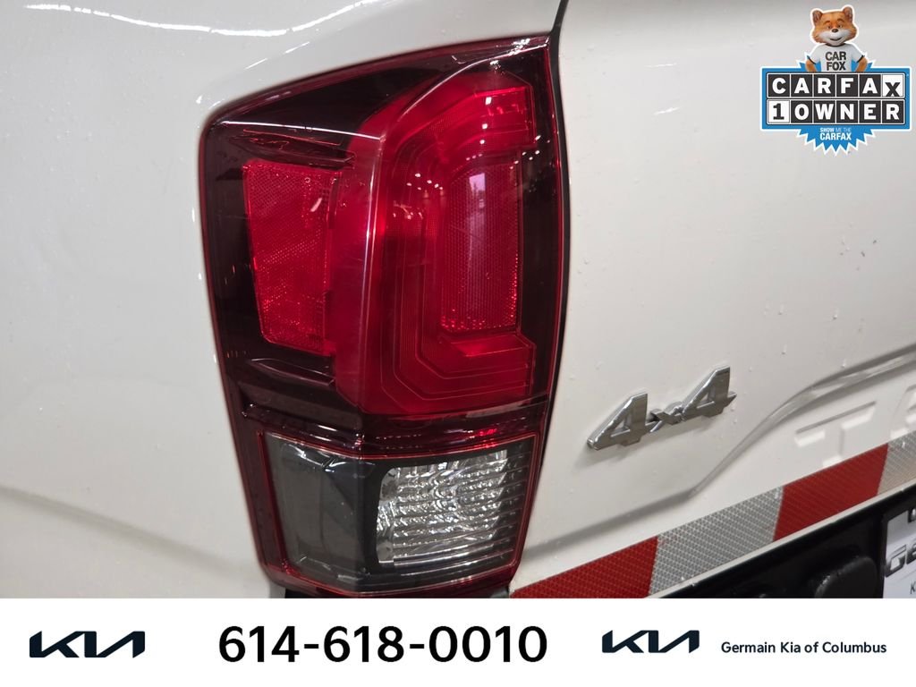 Used 2021 White Toyota SR image 17
