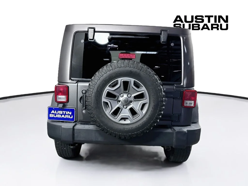 Used 2017 Gray Jeep Unlimited Rubicon image 6