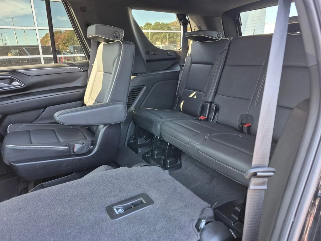 Used 2024 Black GMC Denali image 19