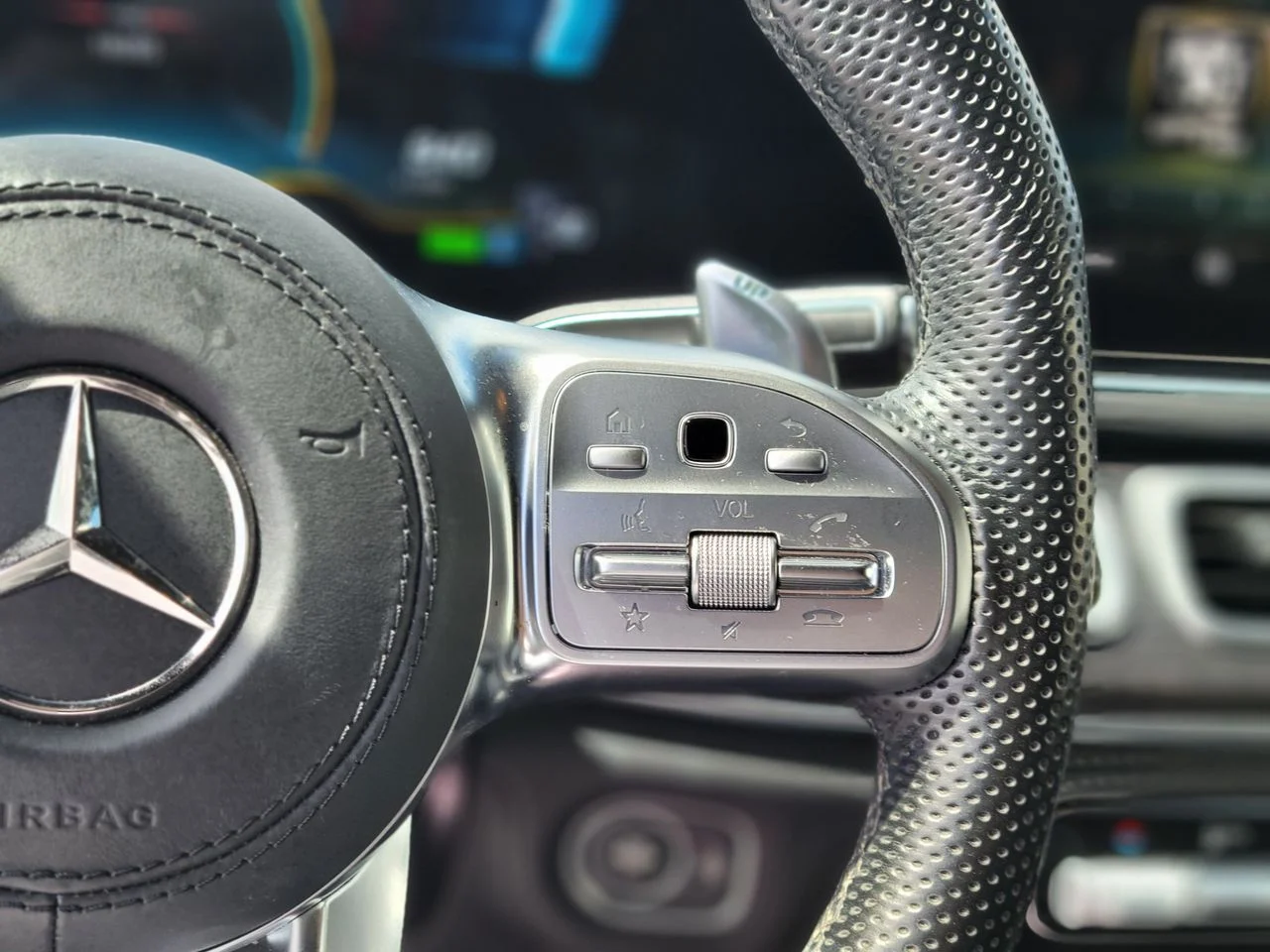 Certified Used 2023 Silver Mercedes-Benz GLE 53 AMG® image 30