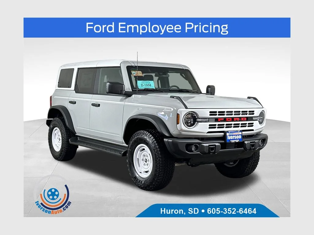 2026 Ford Bronco Heritage Edition 4x4's photo