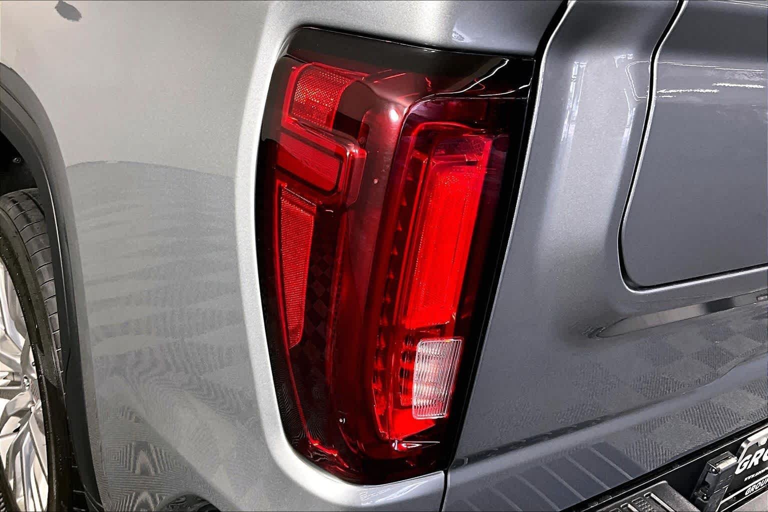 Used 2023 Sterling Metallic GMC SLT image 28