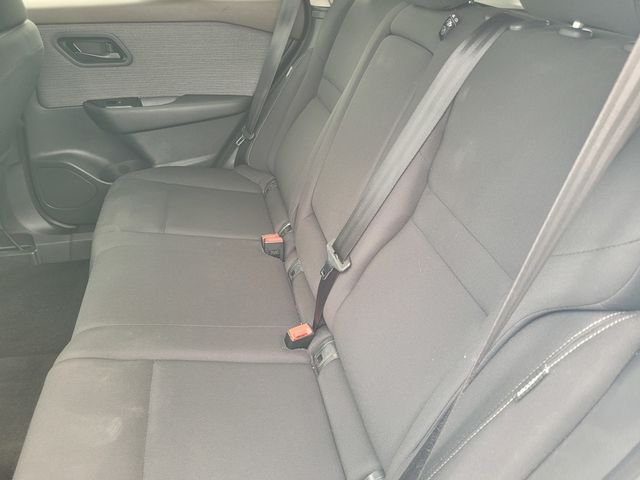 Used 2023 White Nissan S image 15