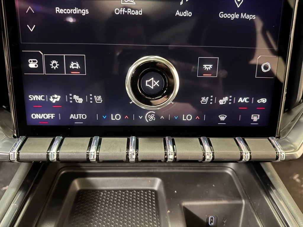 2027 GMC Acadia AT4 - Photo 17