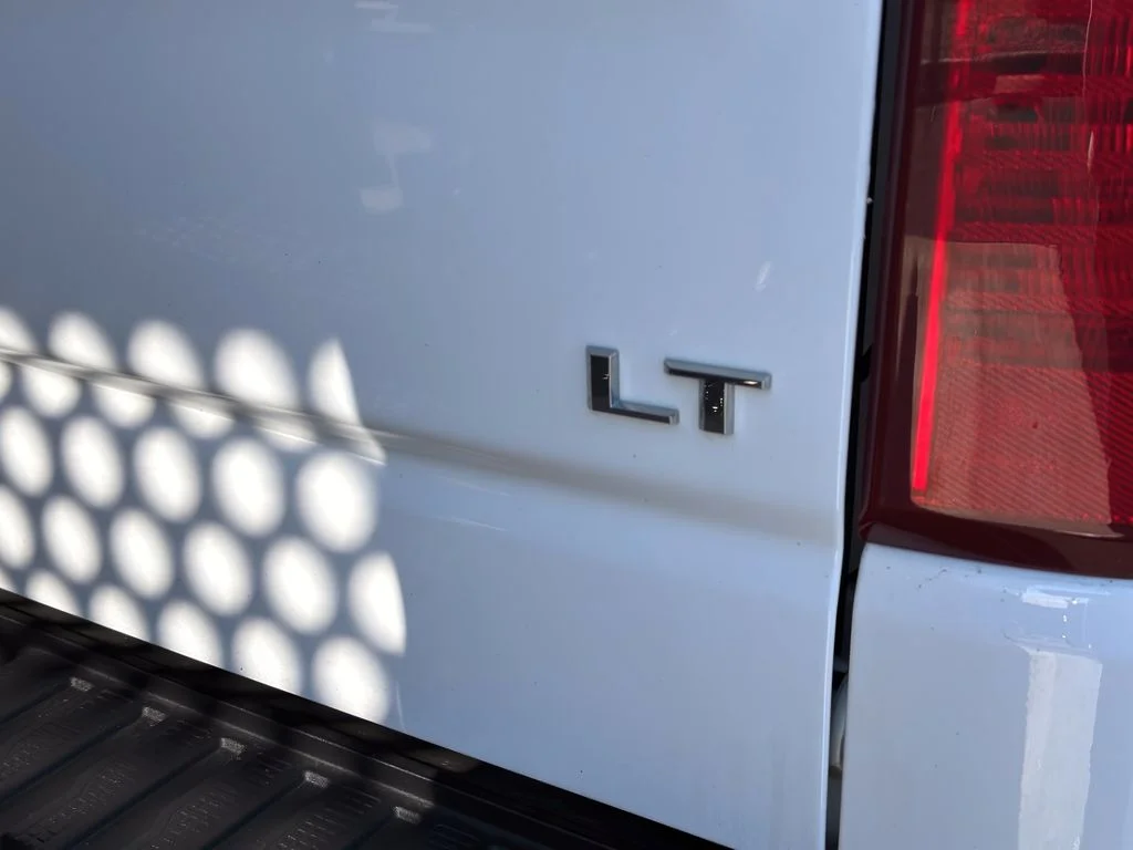 Used 2020 Summit White Chevrolet LT image 12