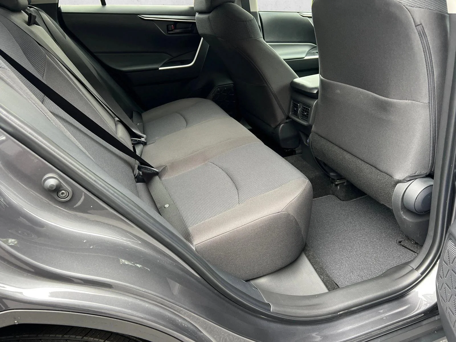 New 2025 Magnetic Gray Metallic Toyota LE image 15