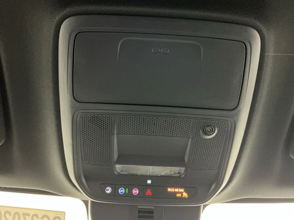 New 2027 Black Chevrolet LT image 18