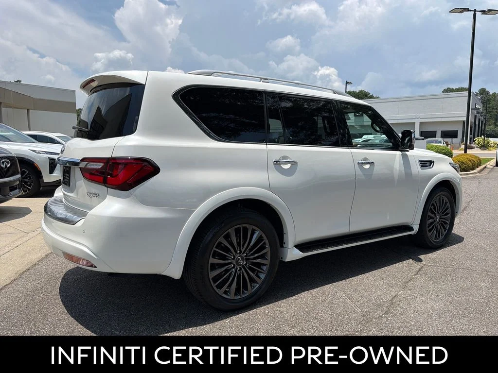 Certified Used 2023 Moonstone White INFINITI Sensory image 13