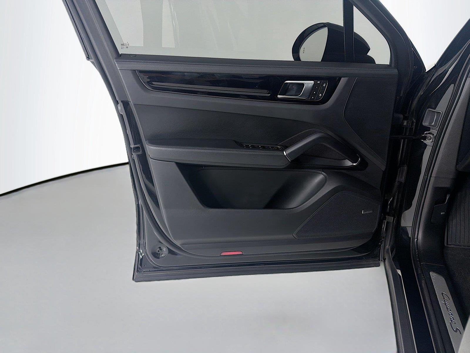 Used 2023 Chromite Black Metallic Porsche S image 6
