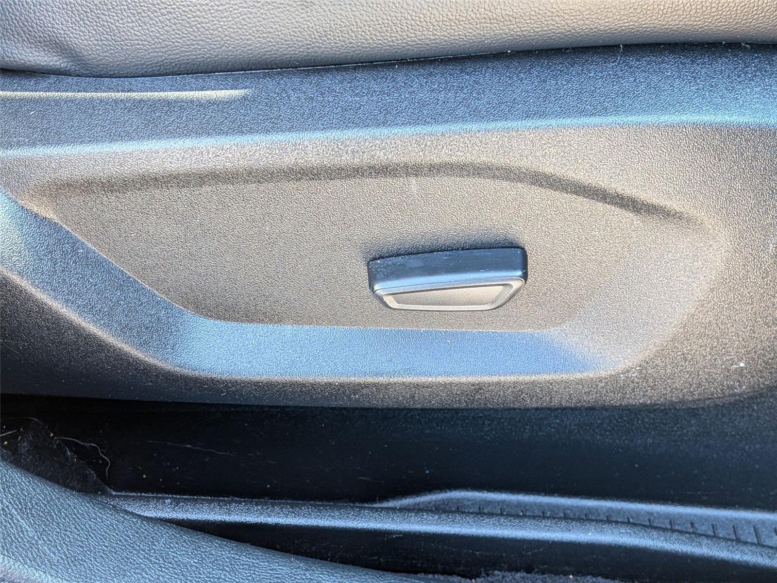 Used 2023 Agate Black Metallic Ford SEL image 36