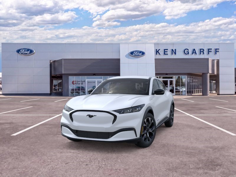 New 2026 Star White Metallic Tri-coat Ford Select image 2