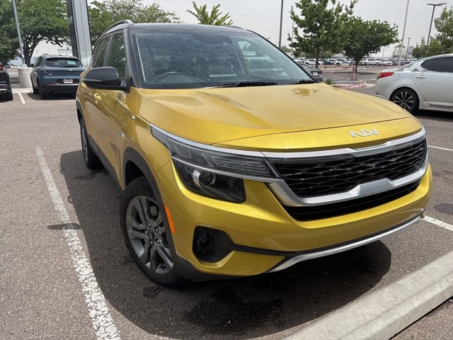 2022 Kia Seltos S