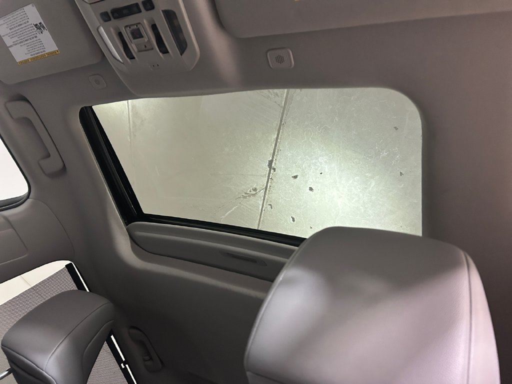 Used 2023  Toyota XLE image 24