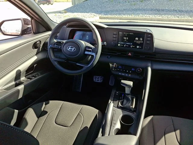 New 2026 Black Hyundai SEL Sport image 9