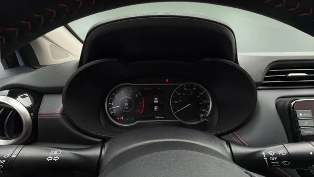 Used 2025 Kch/gray Sky P Nissan SR image 15