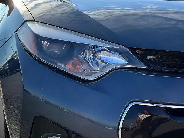 Used 2016 White Toyota S Plus image 36