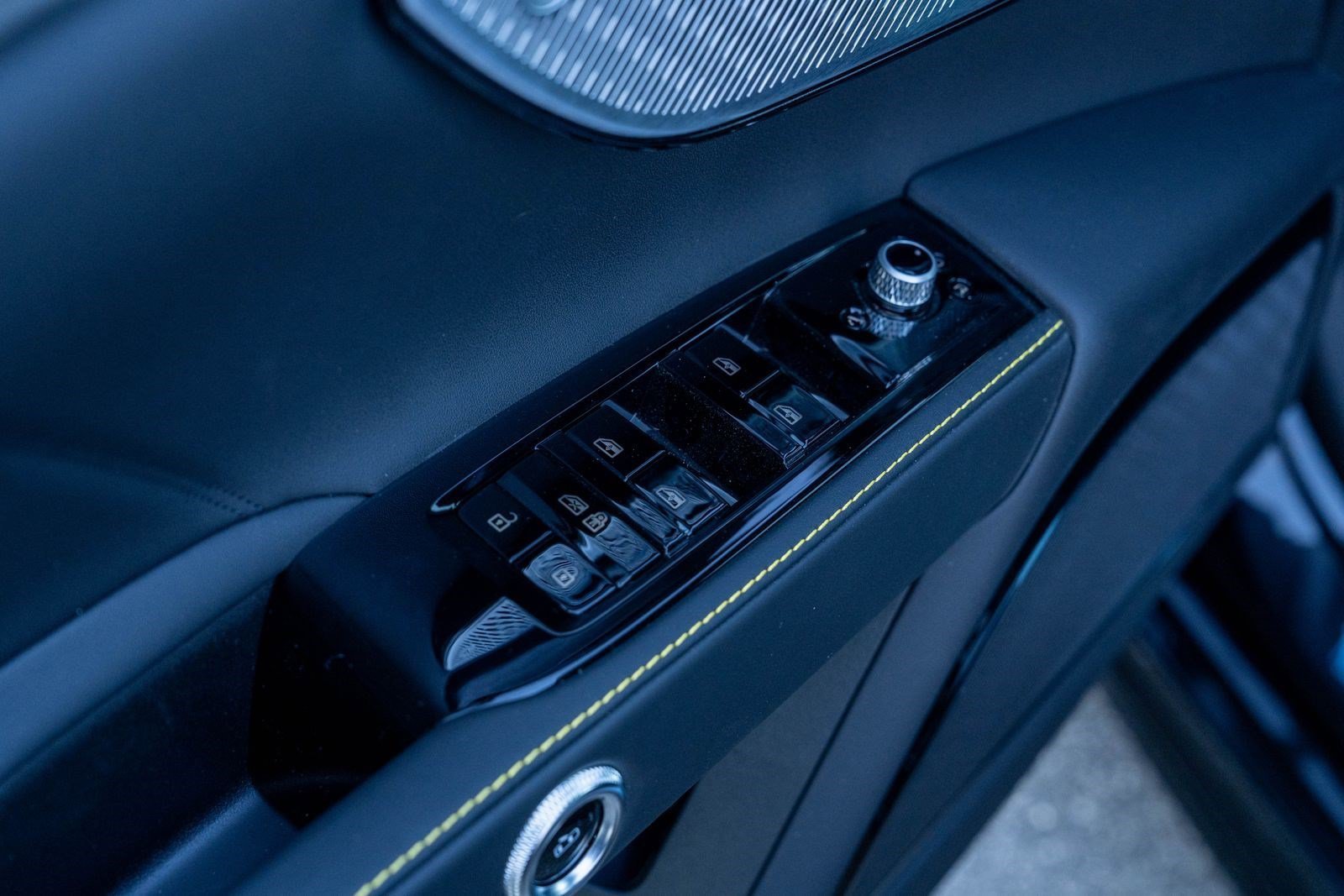 2026 Maserati Grecale Modena V6 - Photo 17