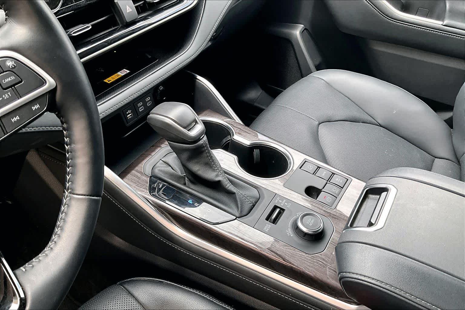 Used 2025 Magnetic Gray Metallic Toyota Limited image 17