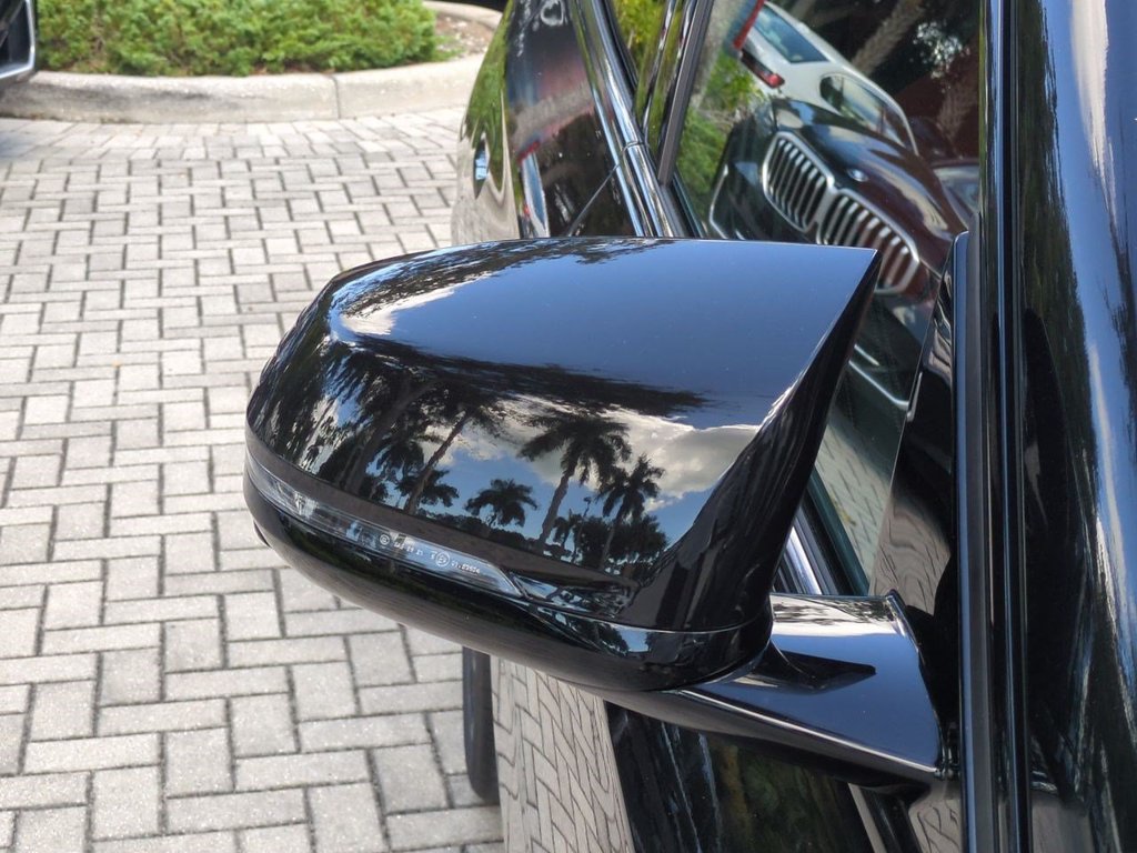 New 2027 Black Sapphire Metallic BMW M35i image 12