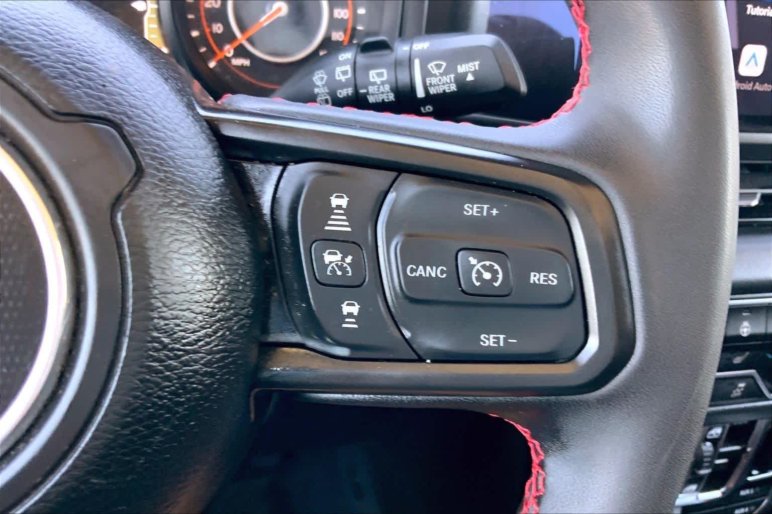Used 2024 Granite Crystal Metallic Clearcoat Jeep Rubicon image 24