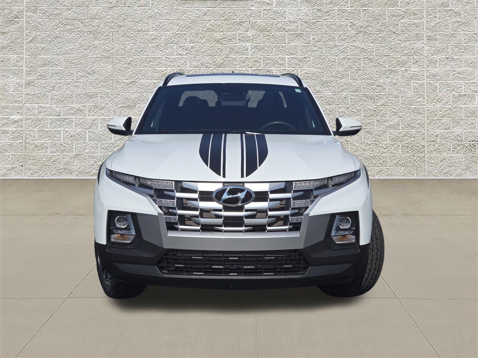 Used 2022 Ice White Hyundai SEL image 2