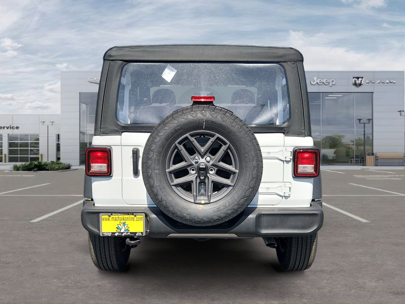 New 2026 Bright White Clear-Coat Exterior Paint Jeep Sport image 4