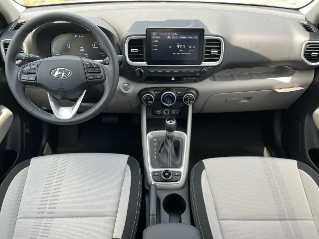 Used 2026 White Hyundai SEL image 13
