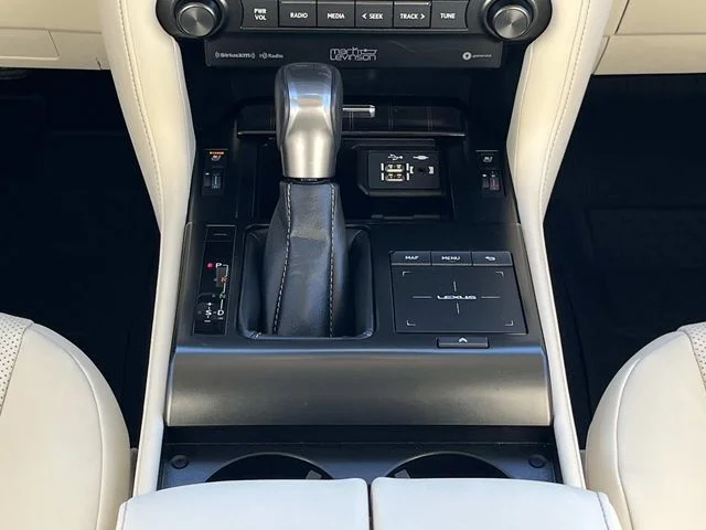 Certified Used 2023 CAVIAR Lexus 460 image 18