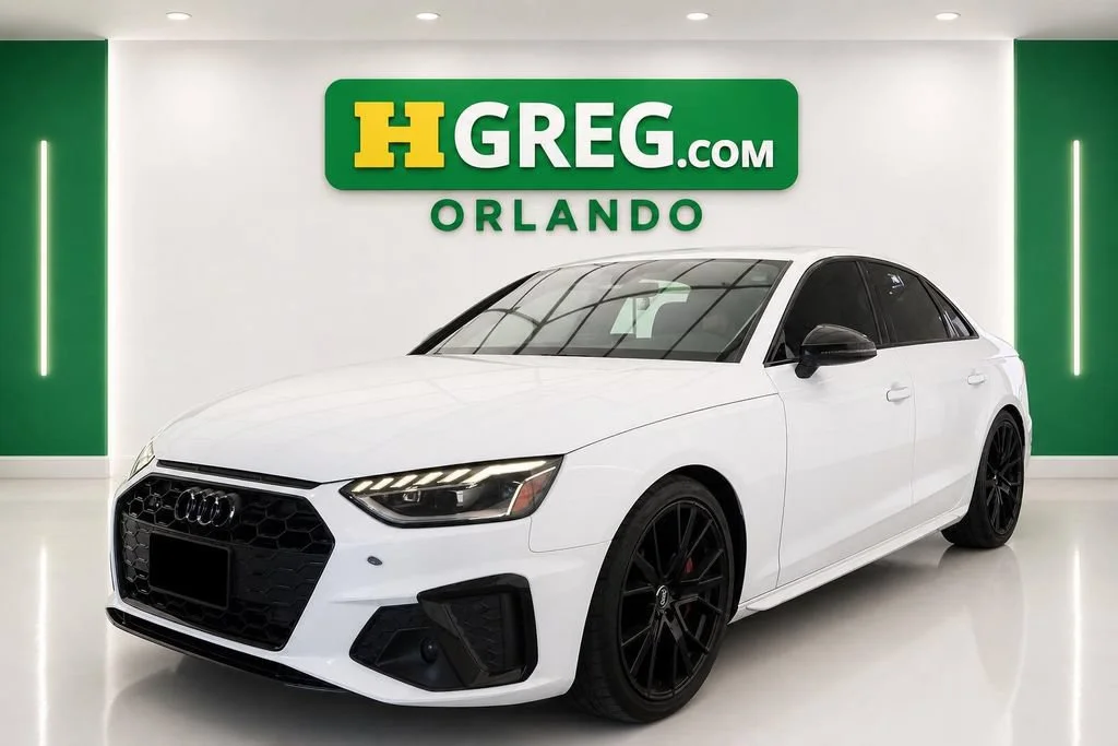 Used 2020 Glacier White Audi Premium Plus image 3