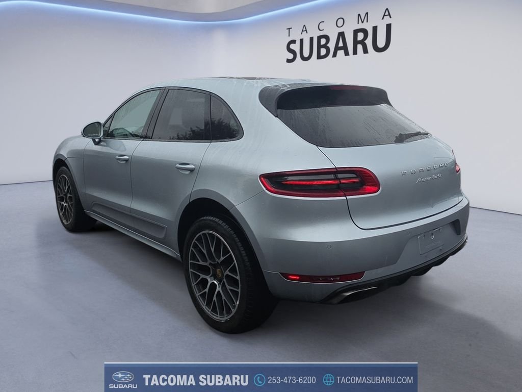 Used 2017 Silver Porsche Turbo image 3