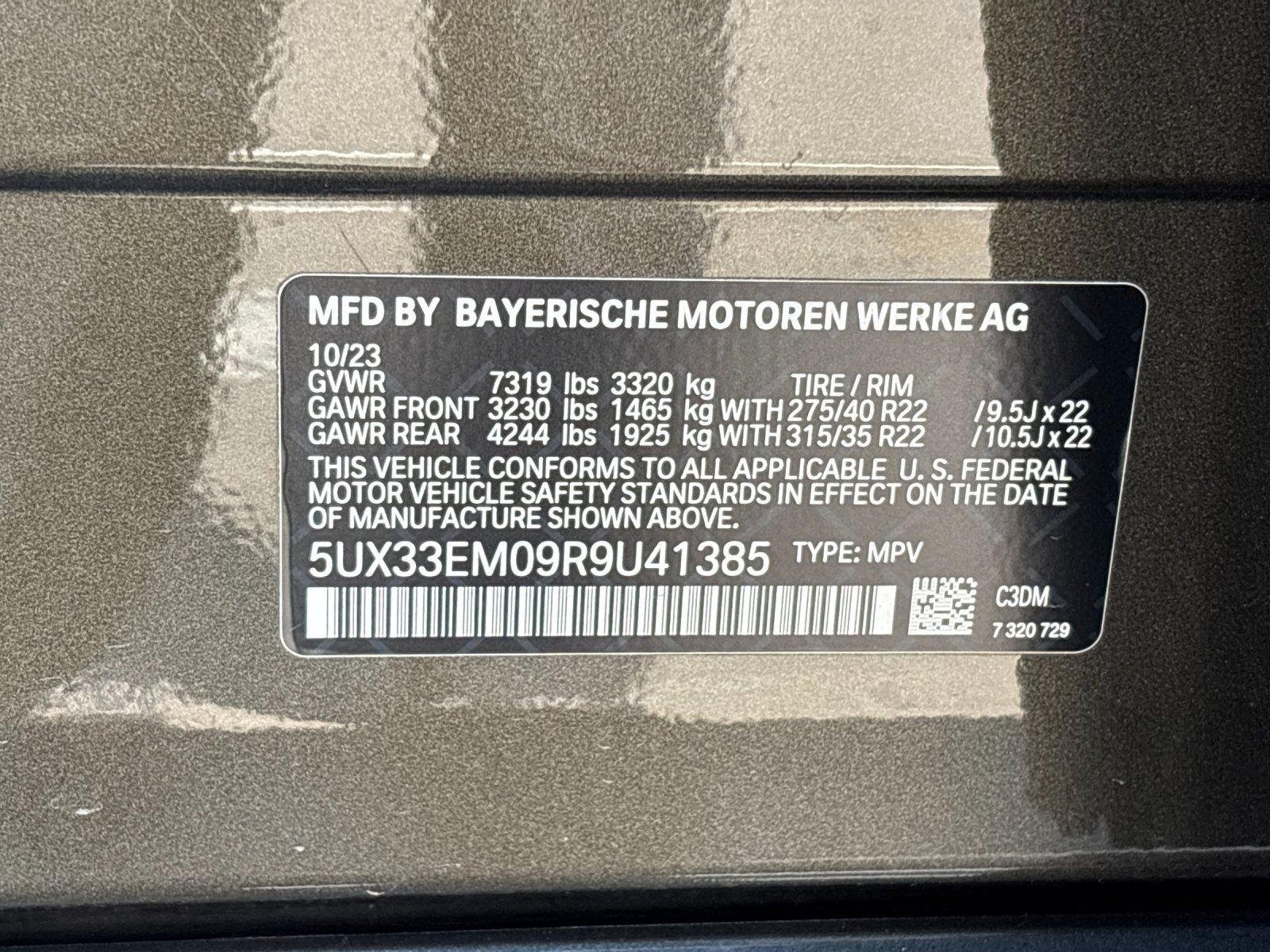 Used 2024 Manhattan Green Metallic BMW M60i image 12