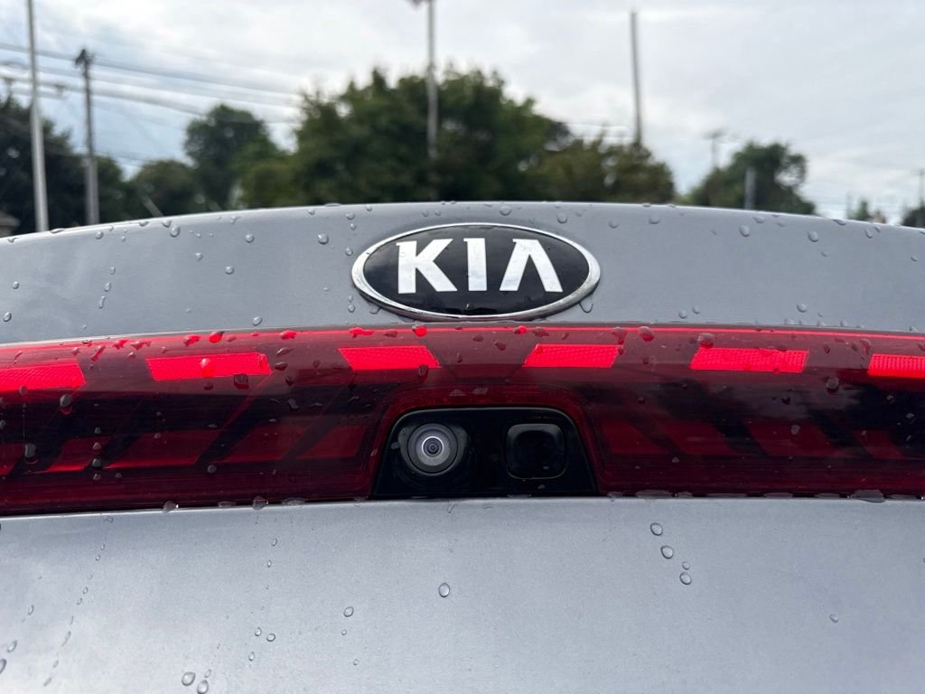 Used 2021 Silver Kia LXS image 16