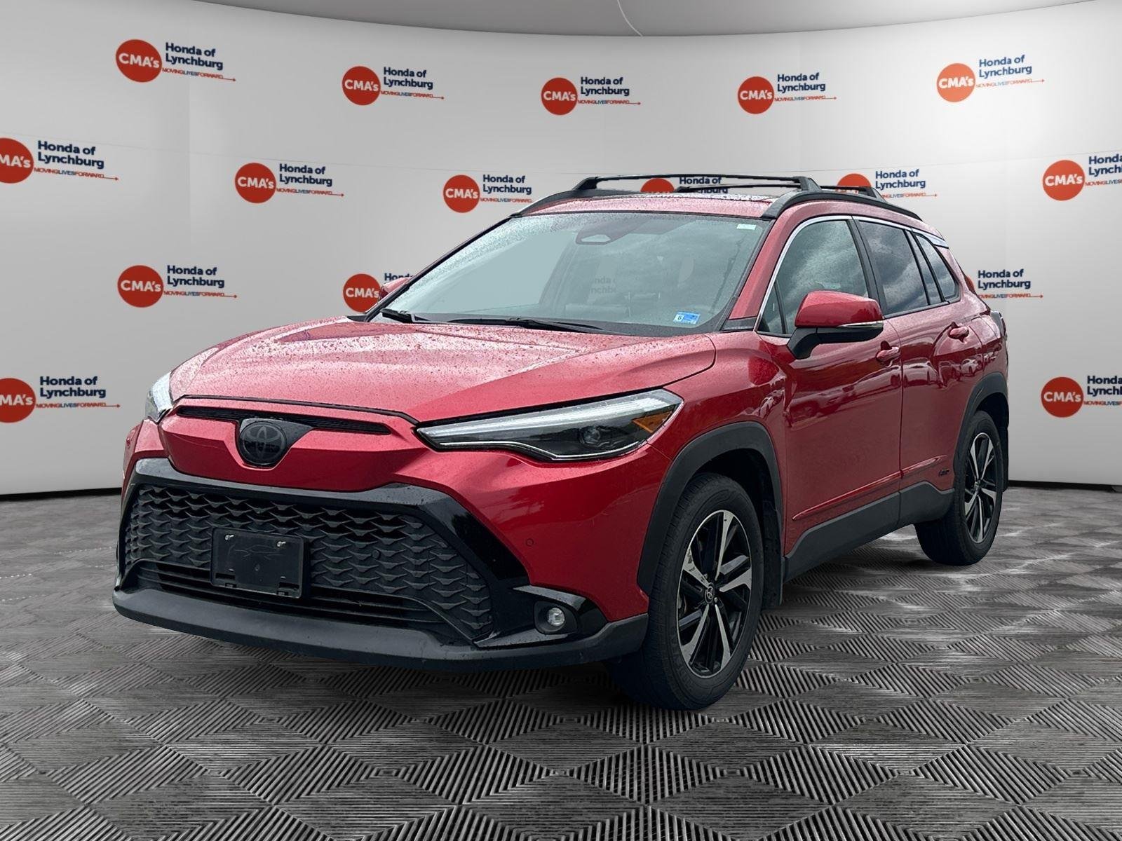 Used 2023 RED TOYOTA  image 1