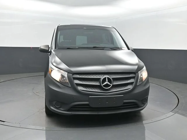Used 2020 Black Mercedes-Benz Passenger image 36