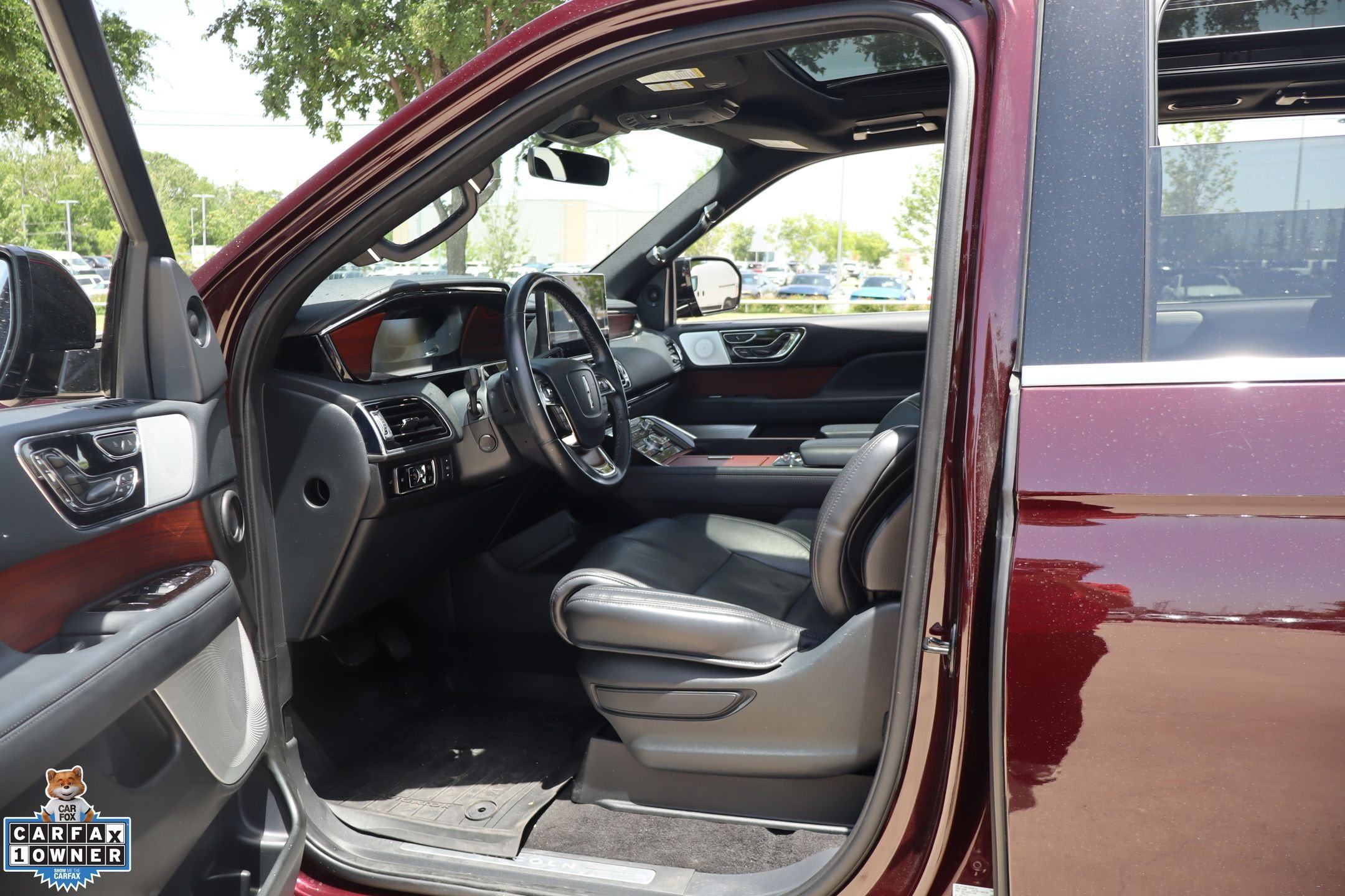 Used 2023 Diamond Lincoln Reserve image 25