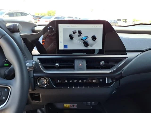 Used 2025 Iridium Lexus 4dr Crossover image 14