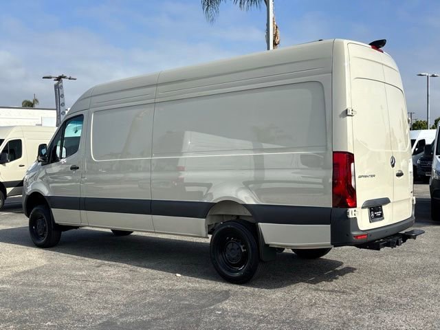 New 2026 Pebble Gray Mercedes-Benz Cargo 170 WB image 37