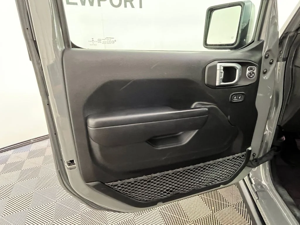 Used 2021 Gray Jeep Unlimited Willys image 28